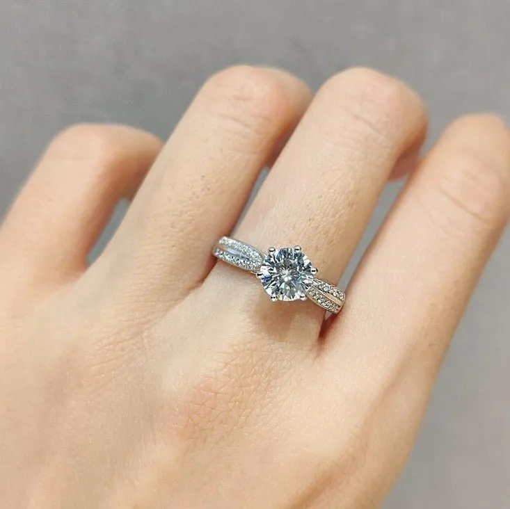 18K White Gold Round Cut 1ct 9mm Diamond Star Queen Engagement Ring