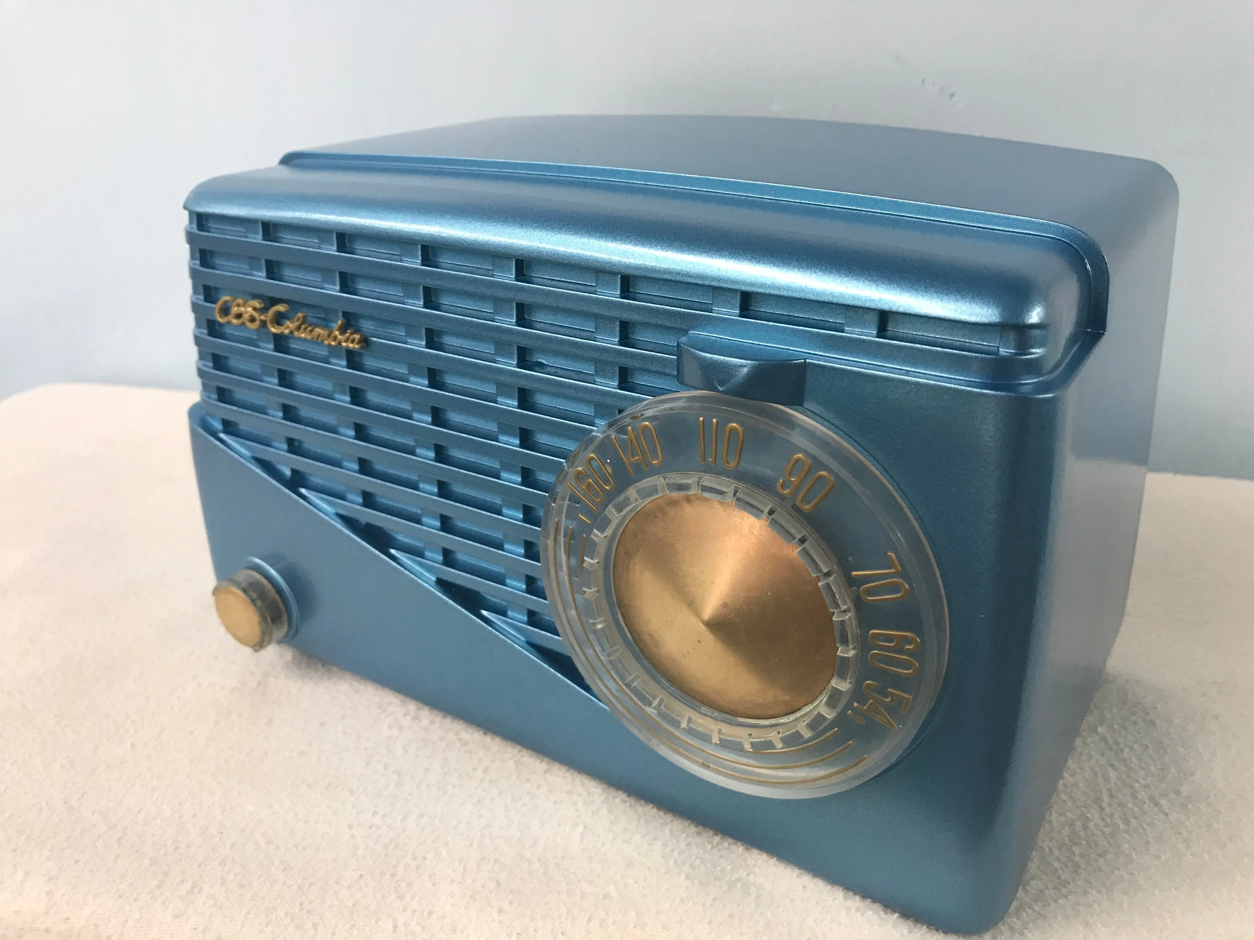 1952 CBS Columbia model 516 Tube Radio With Bluetooth input.
