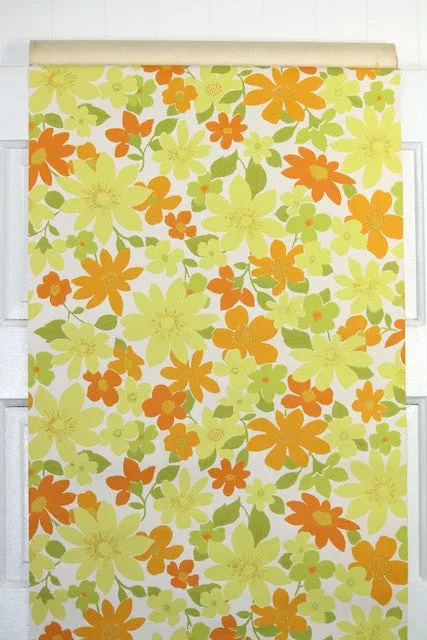 1960s Floral Vintage Wallpaper