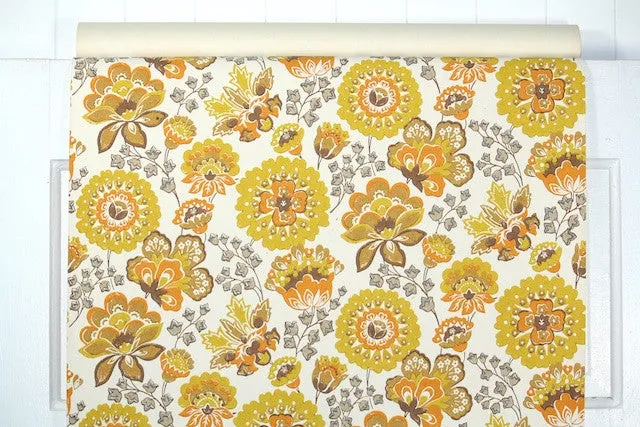 1960s Floral Vintage Wallpaper