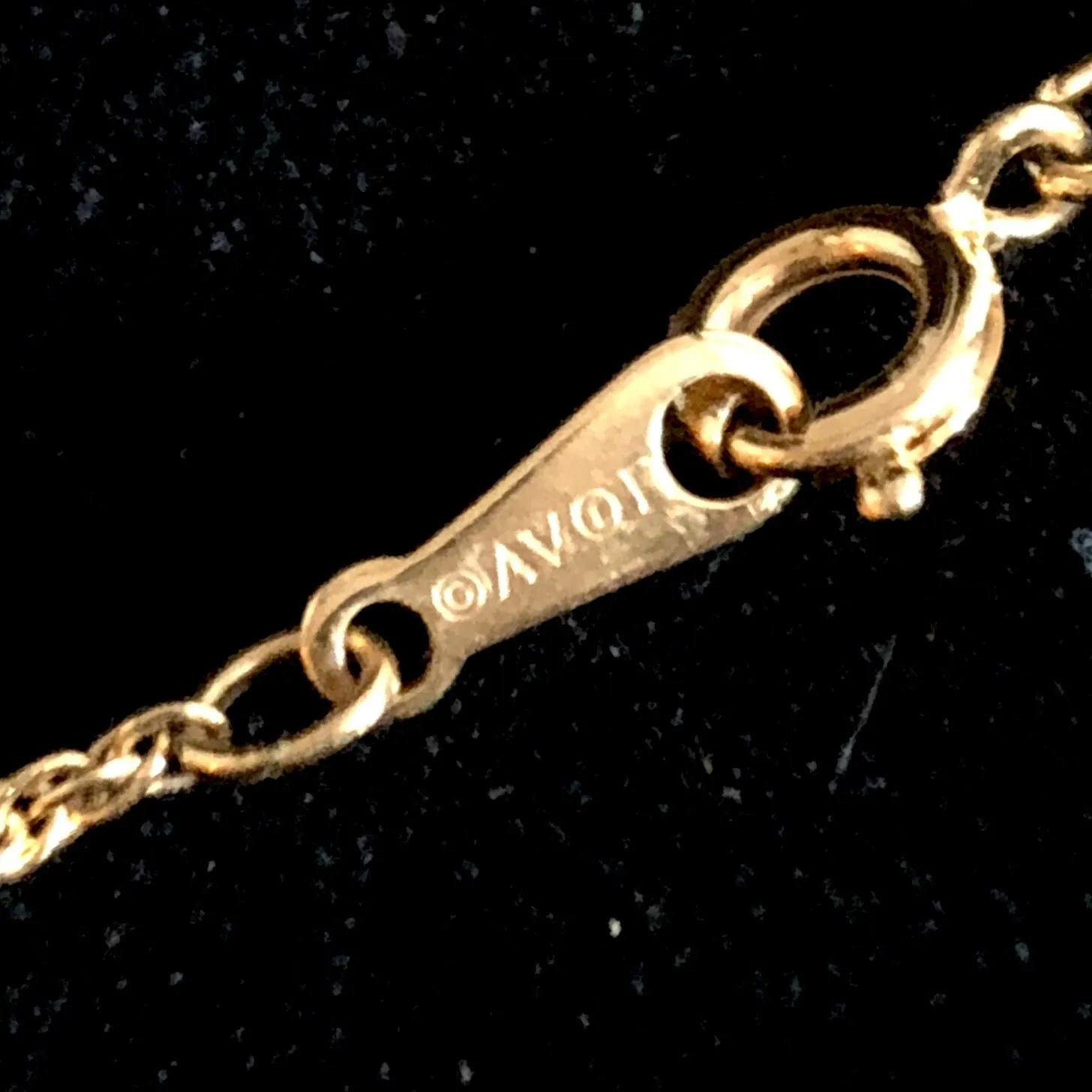 1984 Avon Easter Egg Pendant