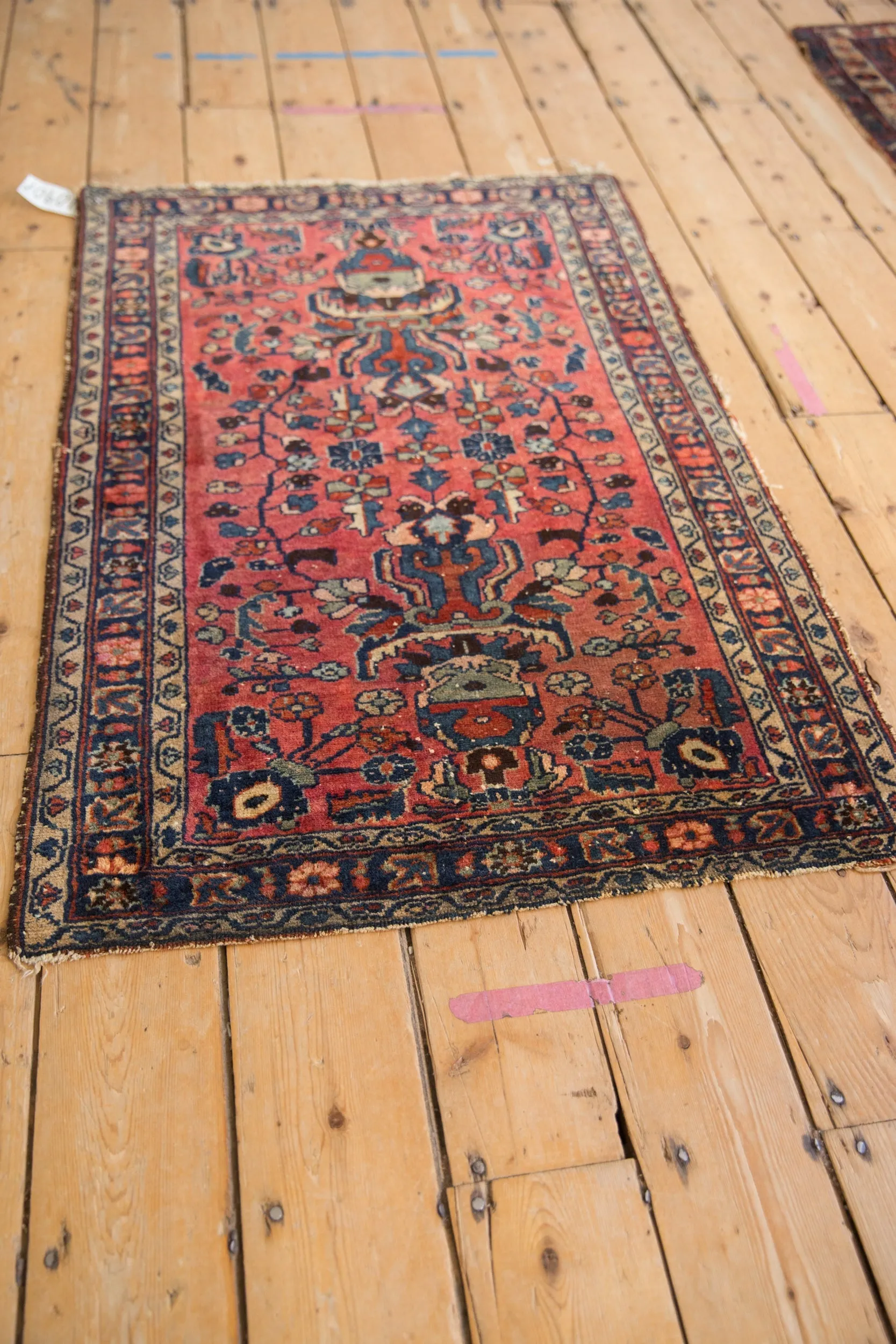 2.5x4 Vintage Fine Lilihan Rug