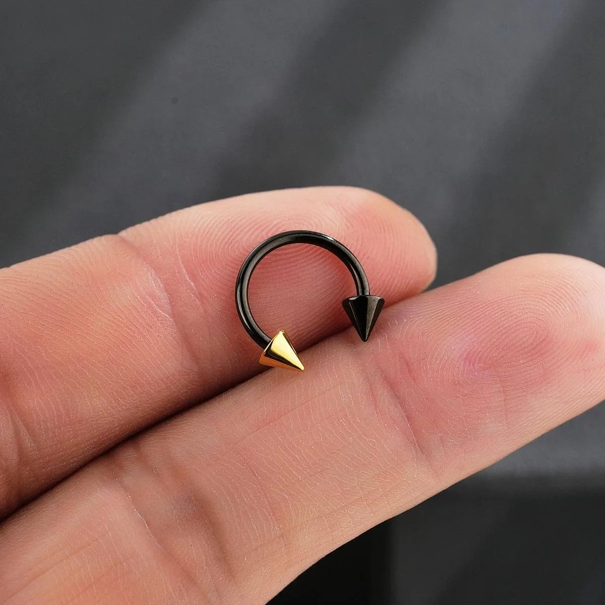 2PCS Internally Threaded Titanium Gold-Black Spike CBR Septum Ring Set