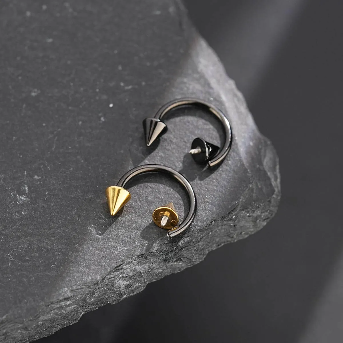 2PCS Internally Threaded Titanium Gold-Black Spike CBR Septum Ring Set