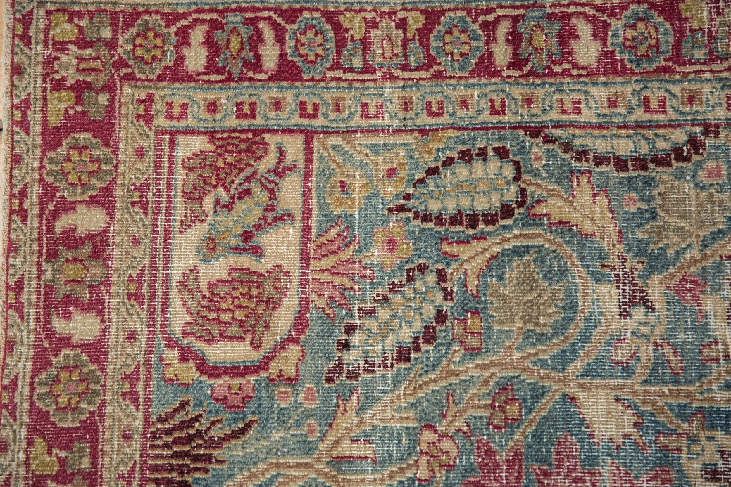 4.5x7 Vintage Distressed Meshed Rug