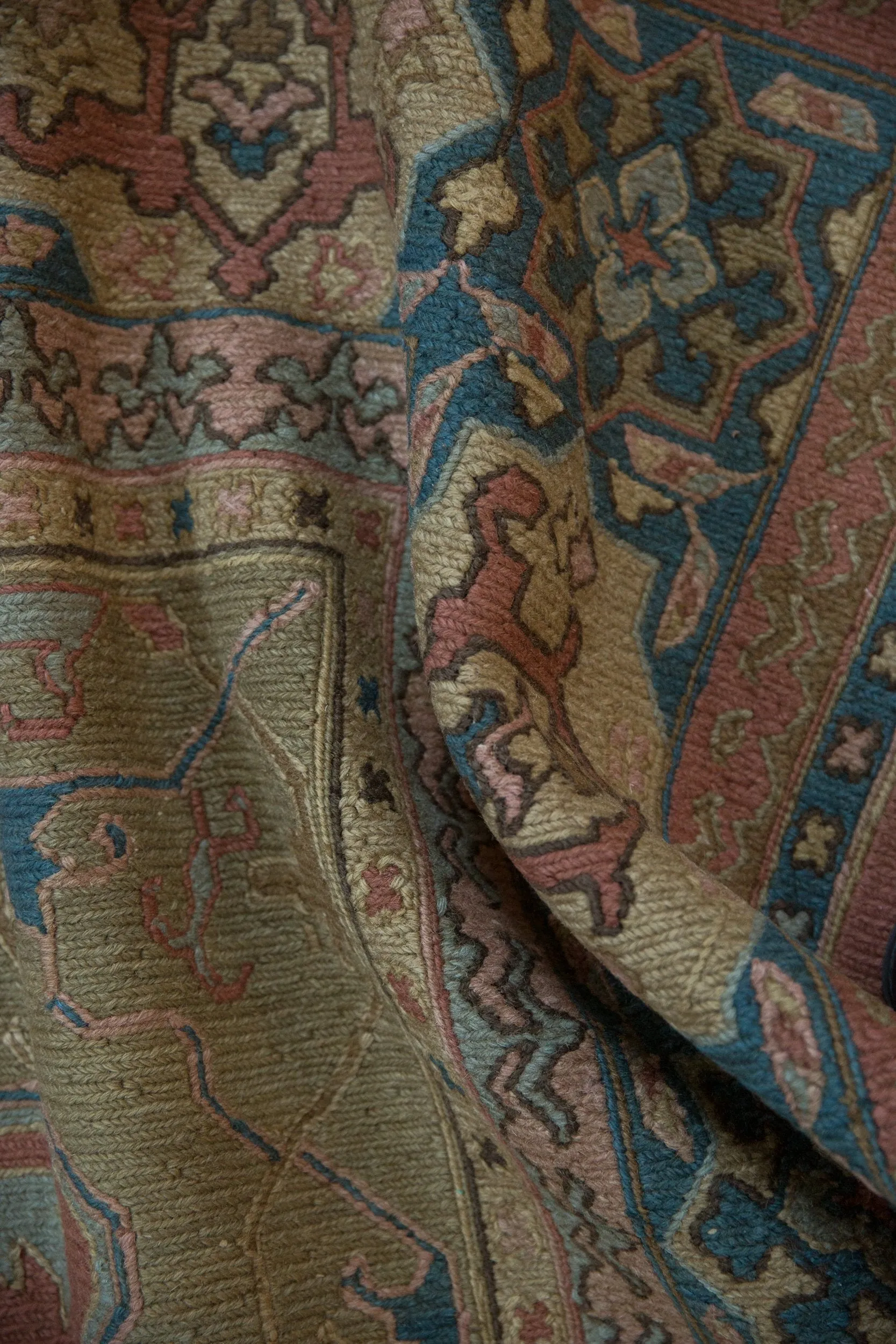 6.5x9 Vintage Tea Washed Indian Serapi Soumac Design Carpet