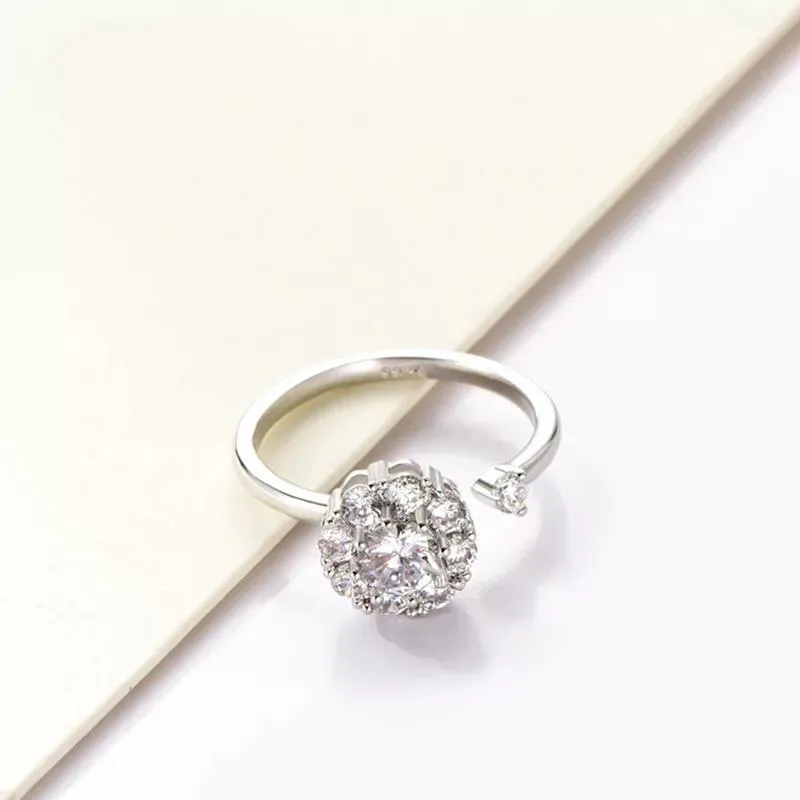 Anxiety Super Flash Zircon Rotating Exquisite Personality Finger Ring Adjustable Size Open Ring for Women in Silver Color