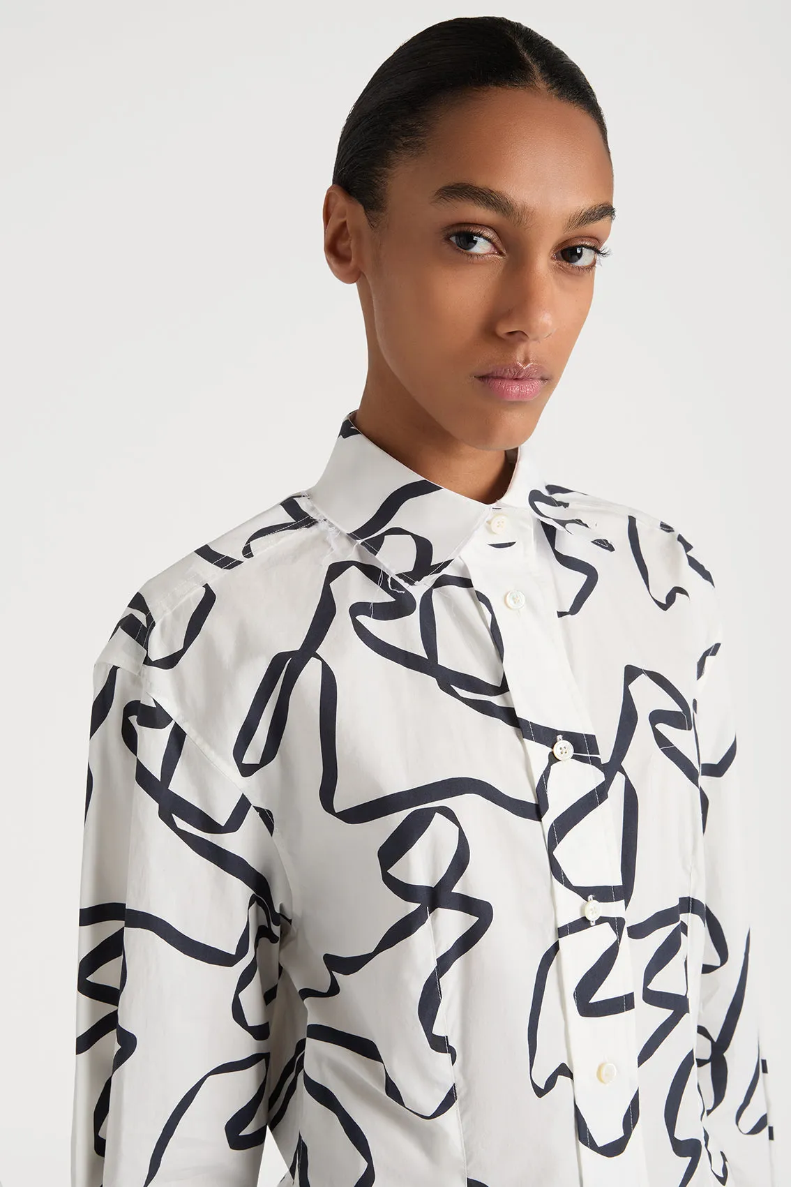 ARTISTIC EXPRESSION BLOUSE