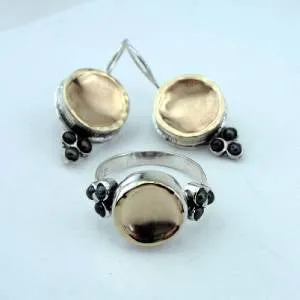 Black Pearl Ring 9k Yellow Gold,Silver.  Handmade Hadar Designers