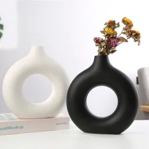 Claudine ceramic vases