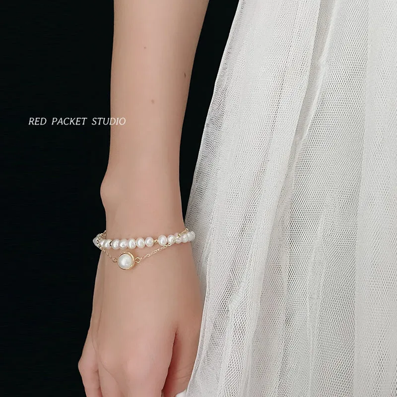 Court ball armlet