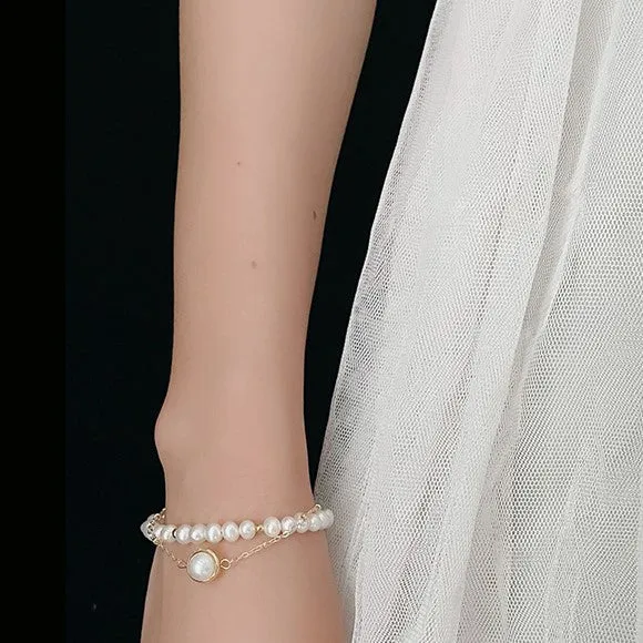 Court ball armlet