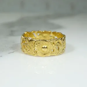 Exuberant 18k Gold Daisy Band
