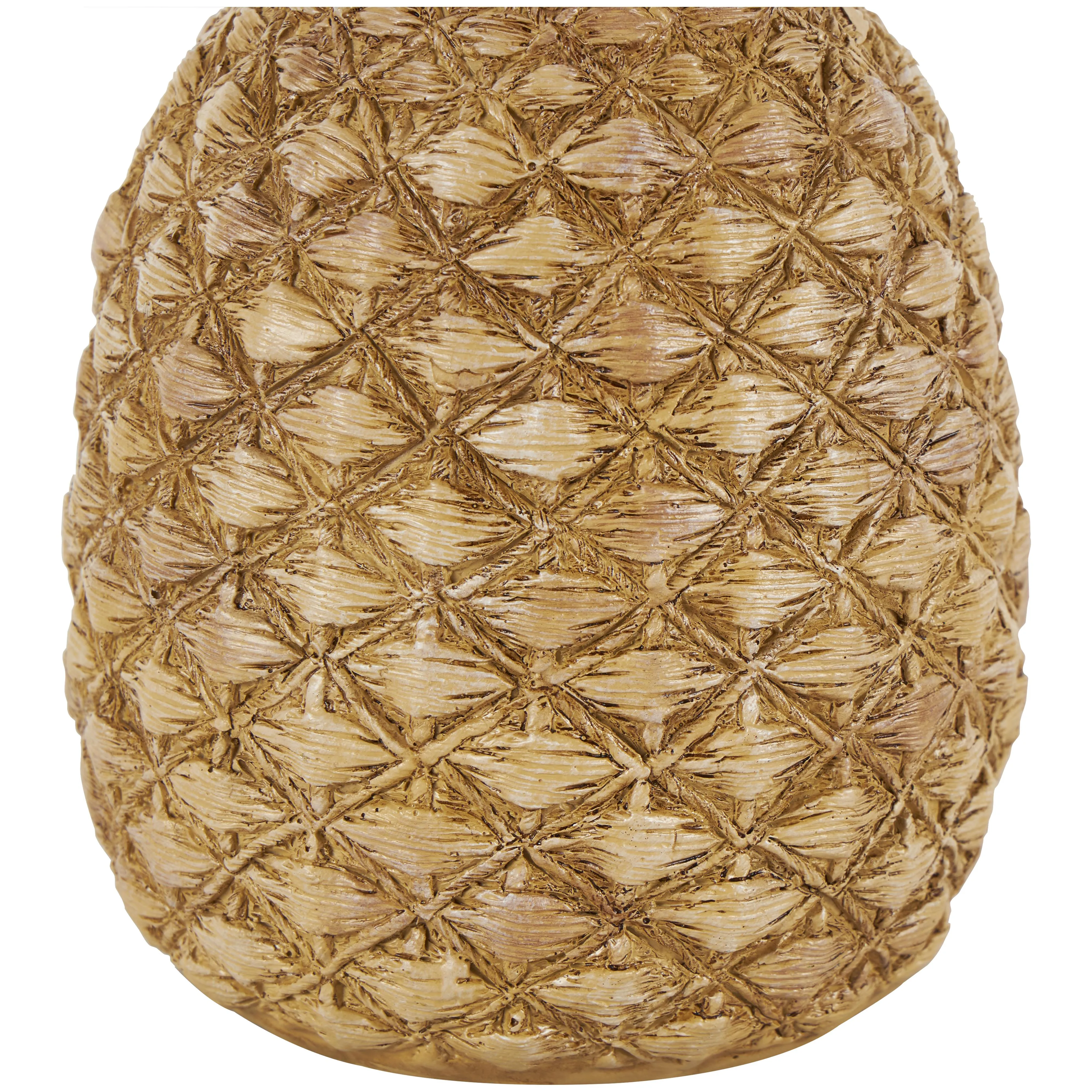 GOLDEN RESIN PINEAPPLE