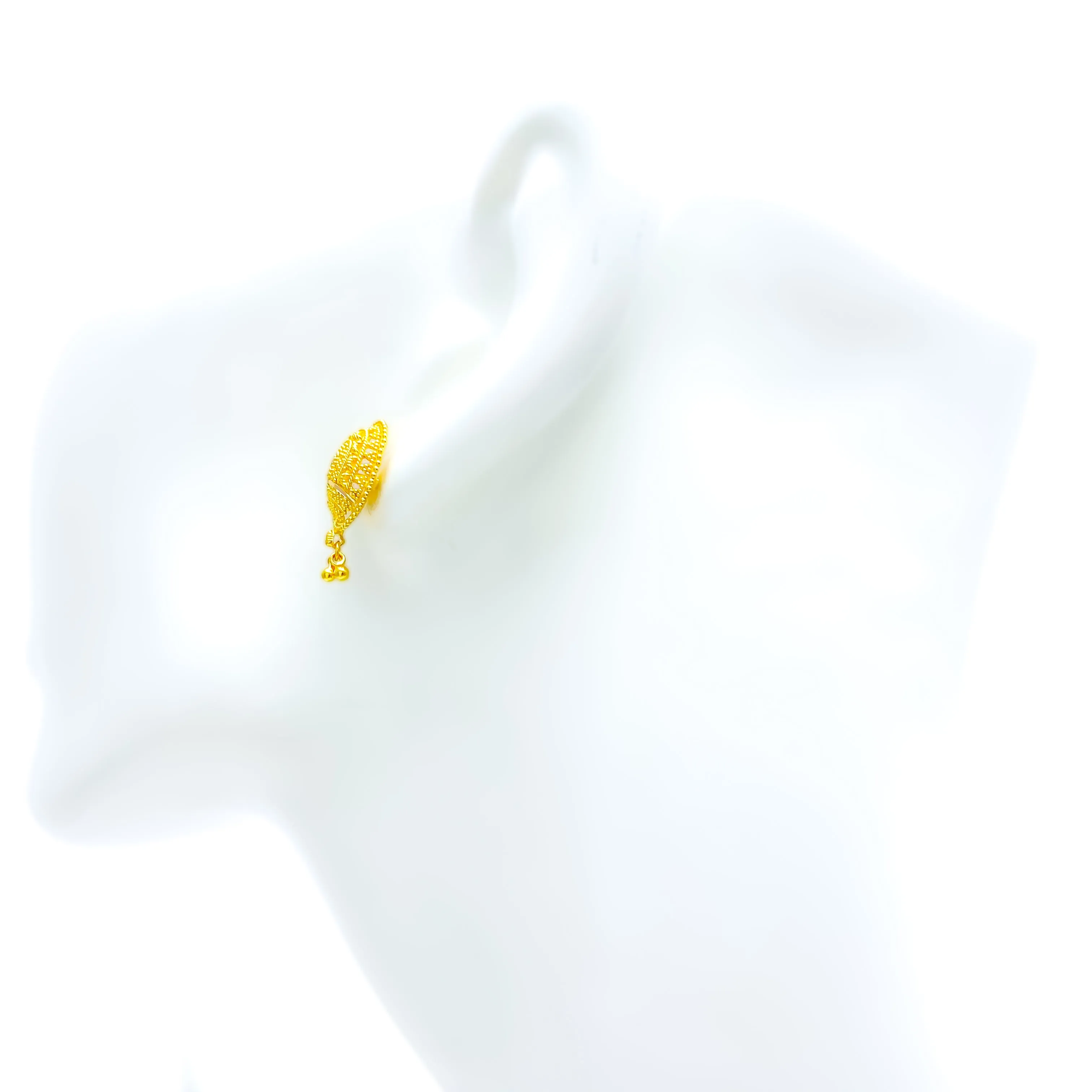 Gorgeous Engraved 22k Gold Earrings