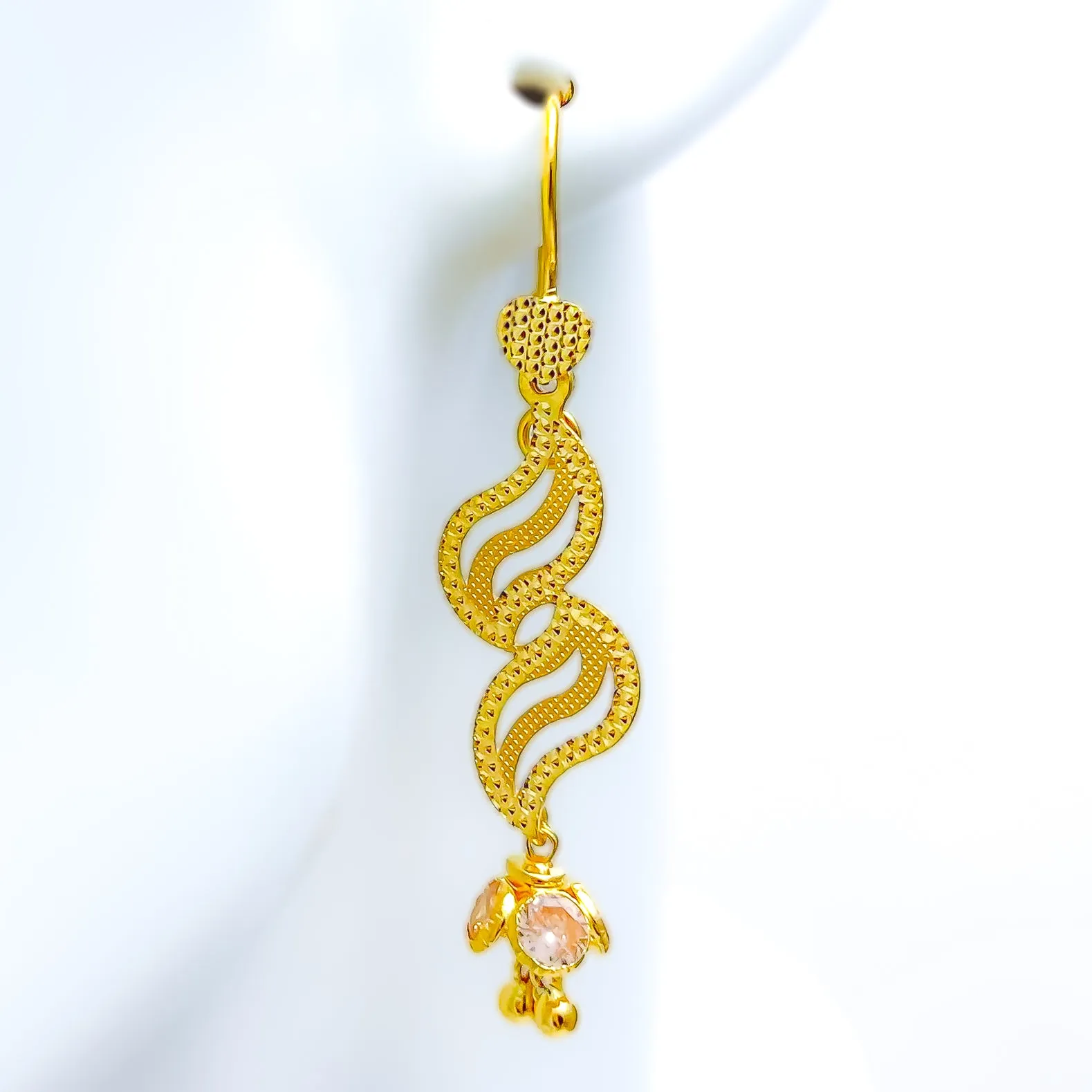 Gorgeous Fancy Heart 22k Gold Earrings