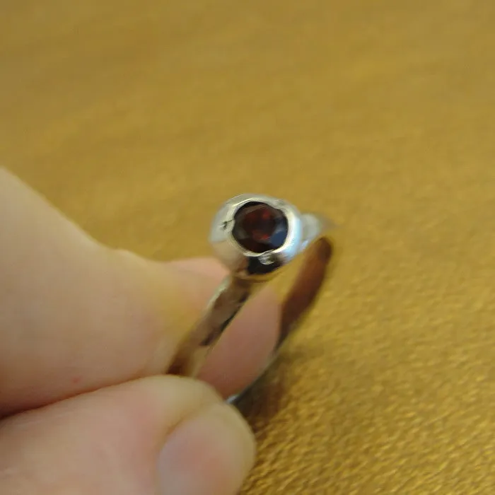 Hadar Designers Red Zircon Ring 925 Sterling Silver size 7 Handmade Art () LAST