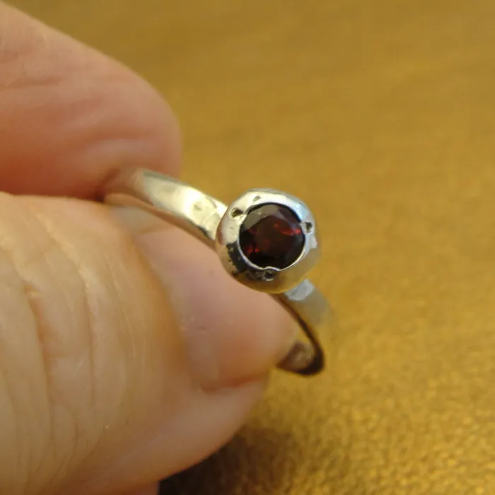 Hadar Designers Red Zircon Ring 925 Sterling Silver size 7 Handmade Art () LAST
