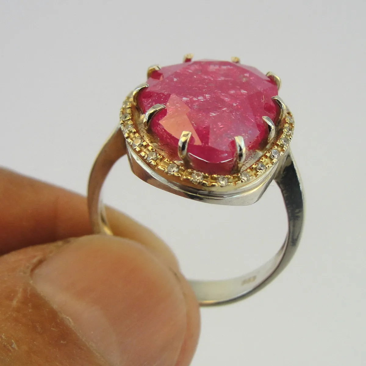 Hadar Designers Ruby zircon Ring 9k Yellow Gold Sterling Silver 8.5 (ms 1430)Y