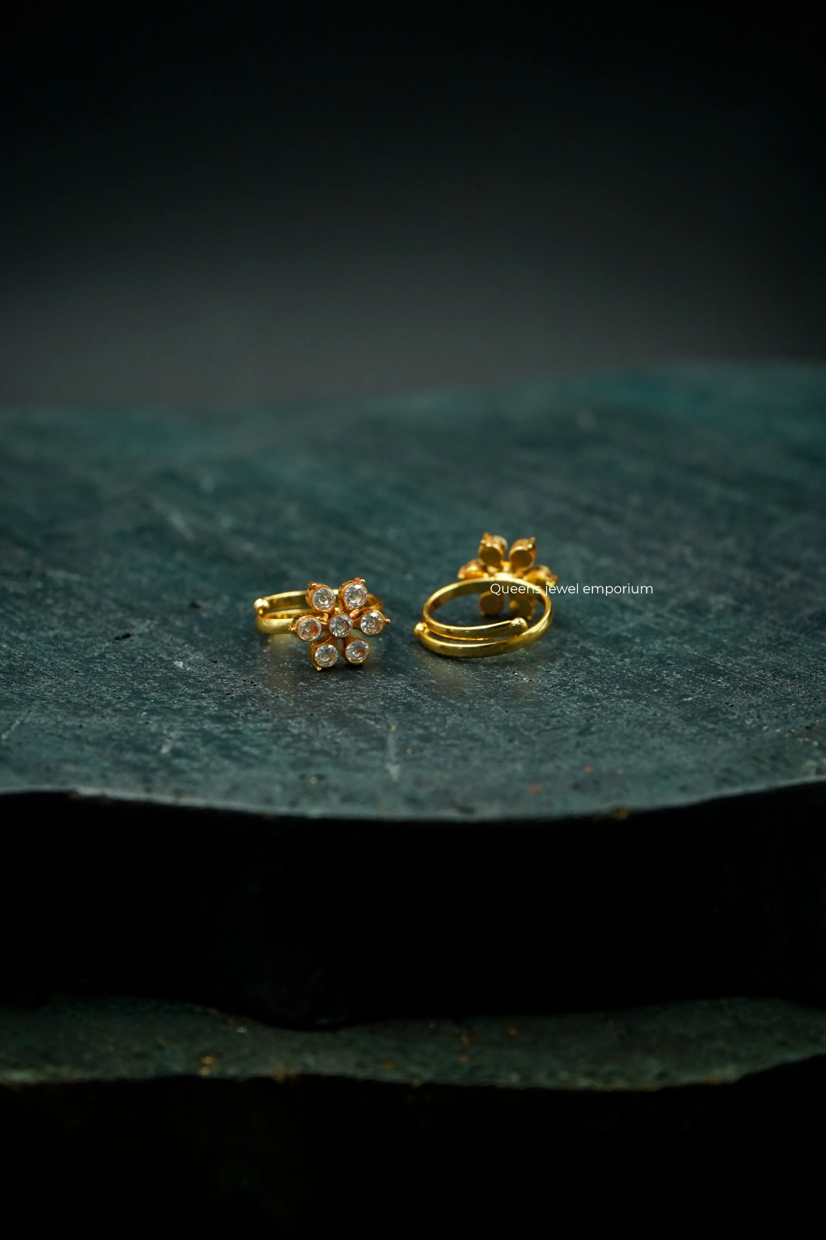 KANIKA TOE RING