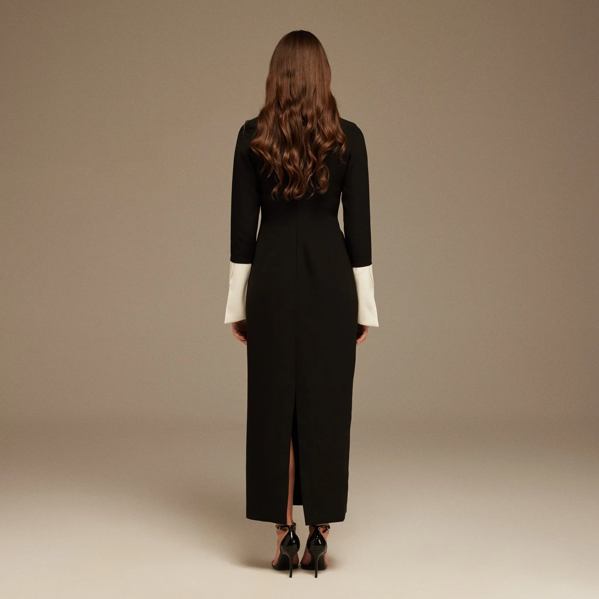 Maxi Dress with White Collar Details