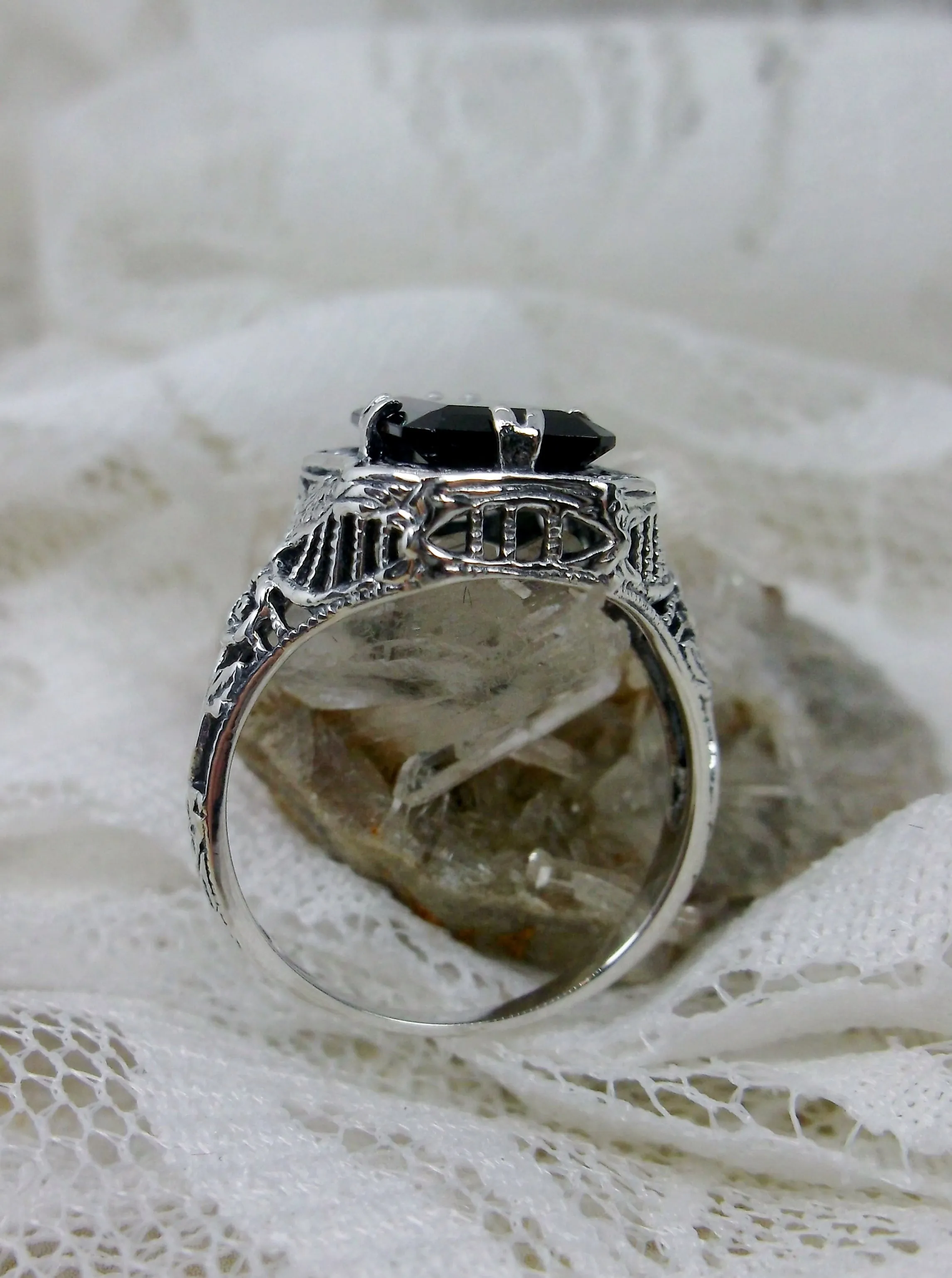 Natural Red Garnet Ring, Lovely Rectangle Gem, Edwardian Jewelry #D148