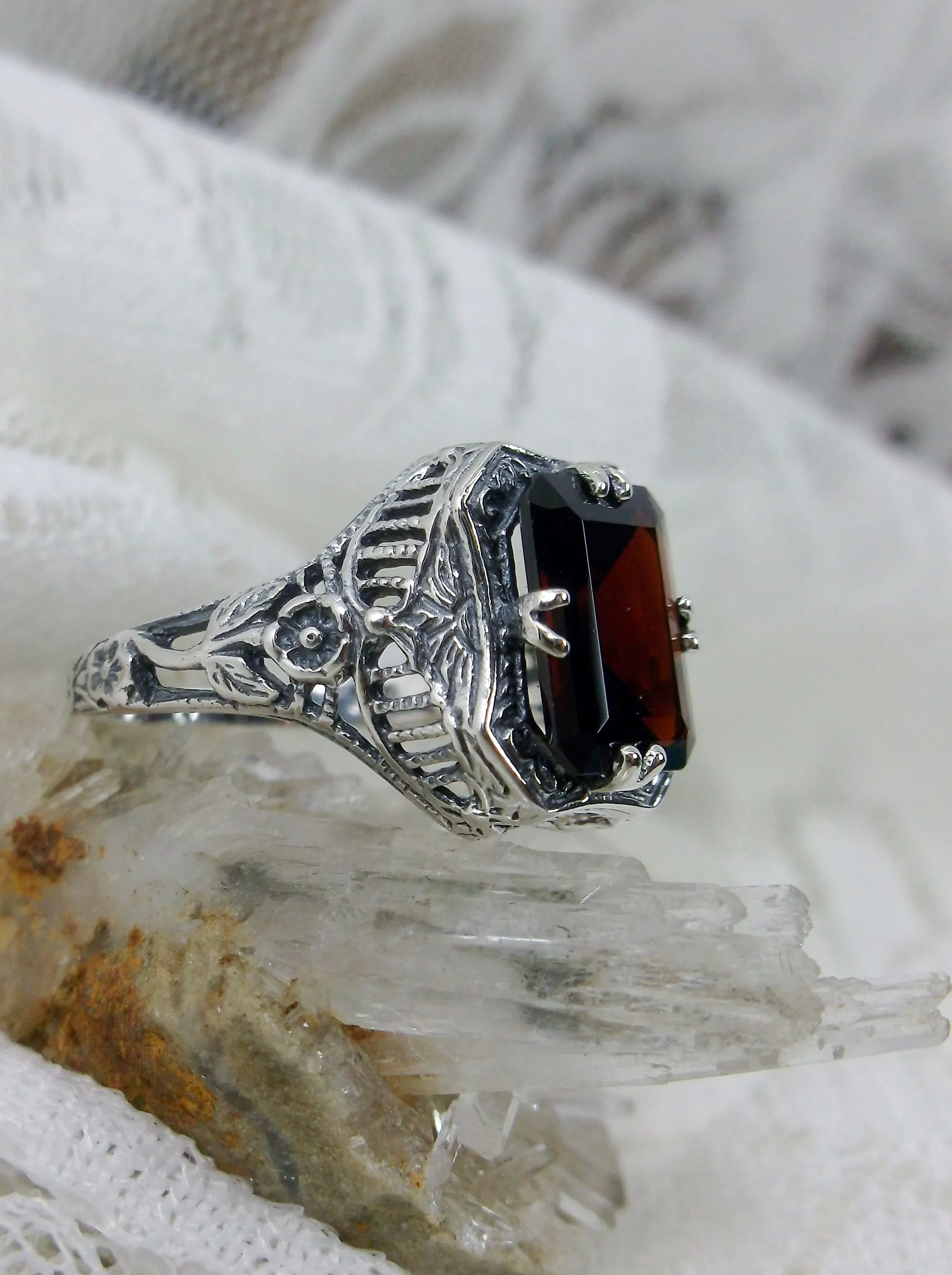 Natural Red Garnet Ring, Lovely Rectangle Gem, Edwardian Jewelry #D148