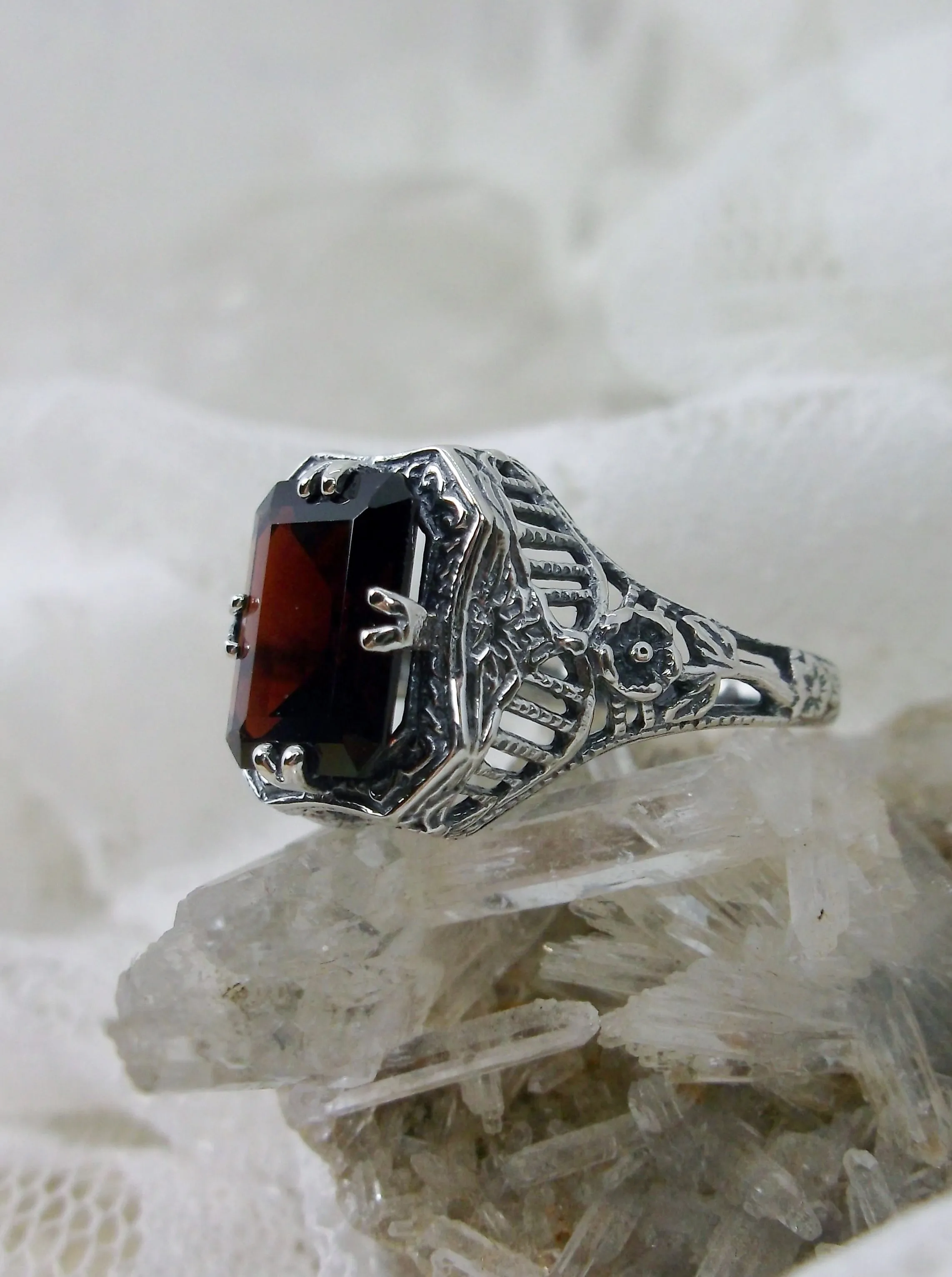 Natural Red Garnet Ring, Lovely Rectangle Gem, Edwardian Jewelry #D148