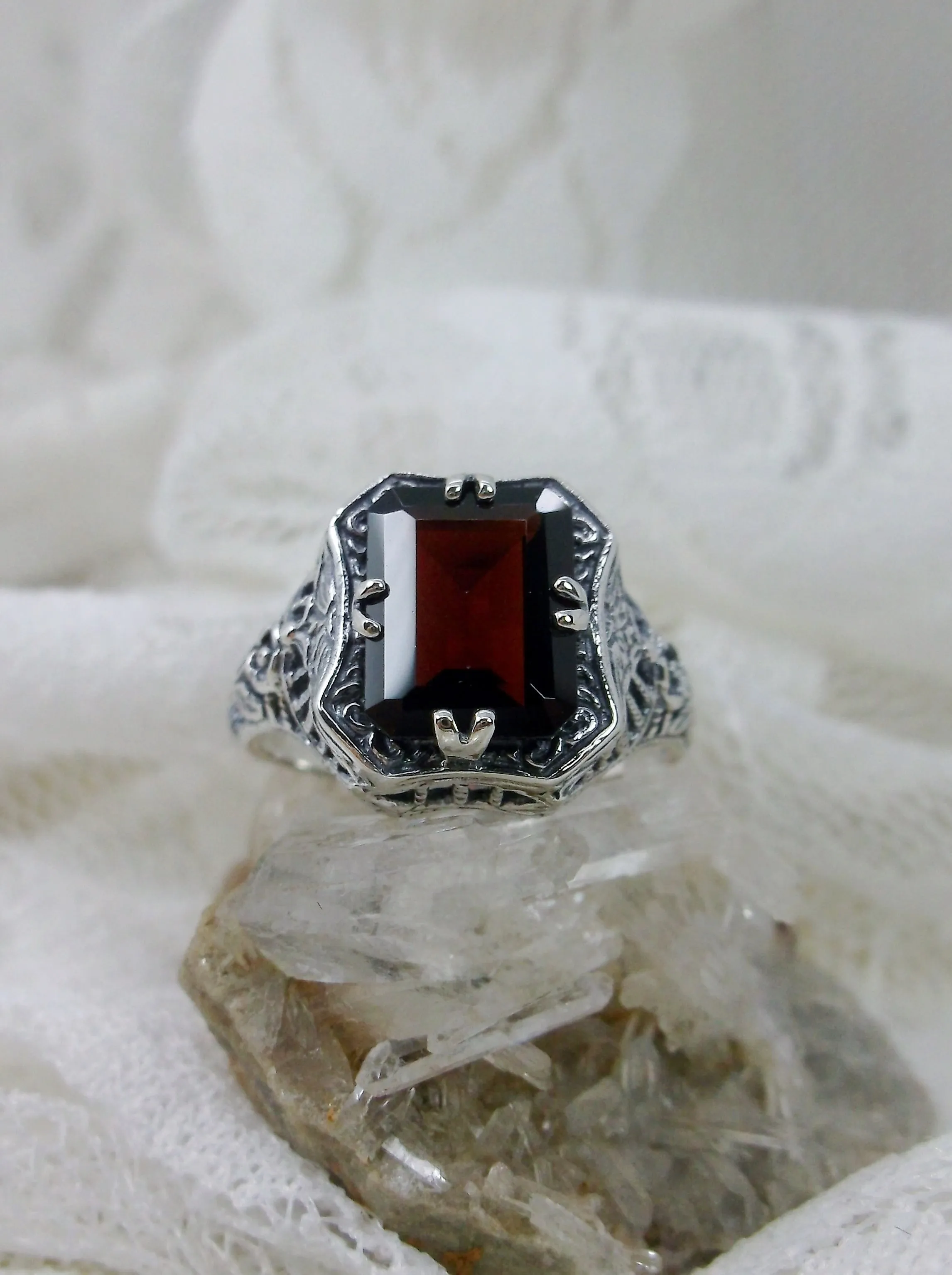 Natural Red Garnet Ring, Lovely Rectangle Gem, Edwardian Jewelry #D148