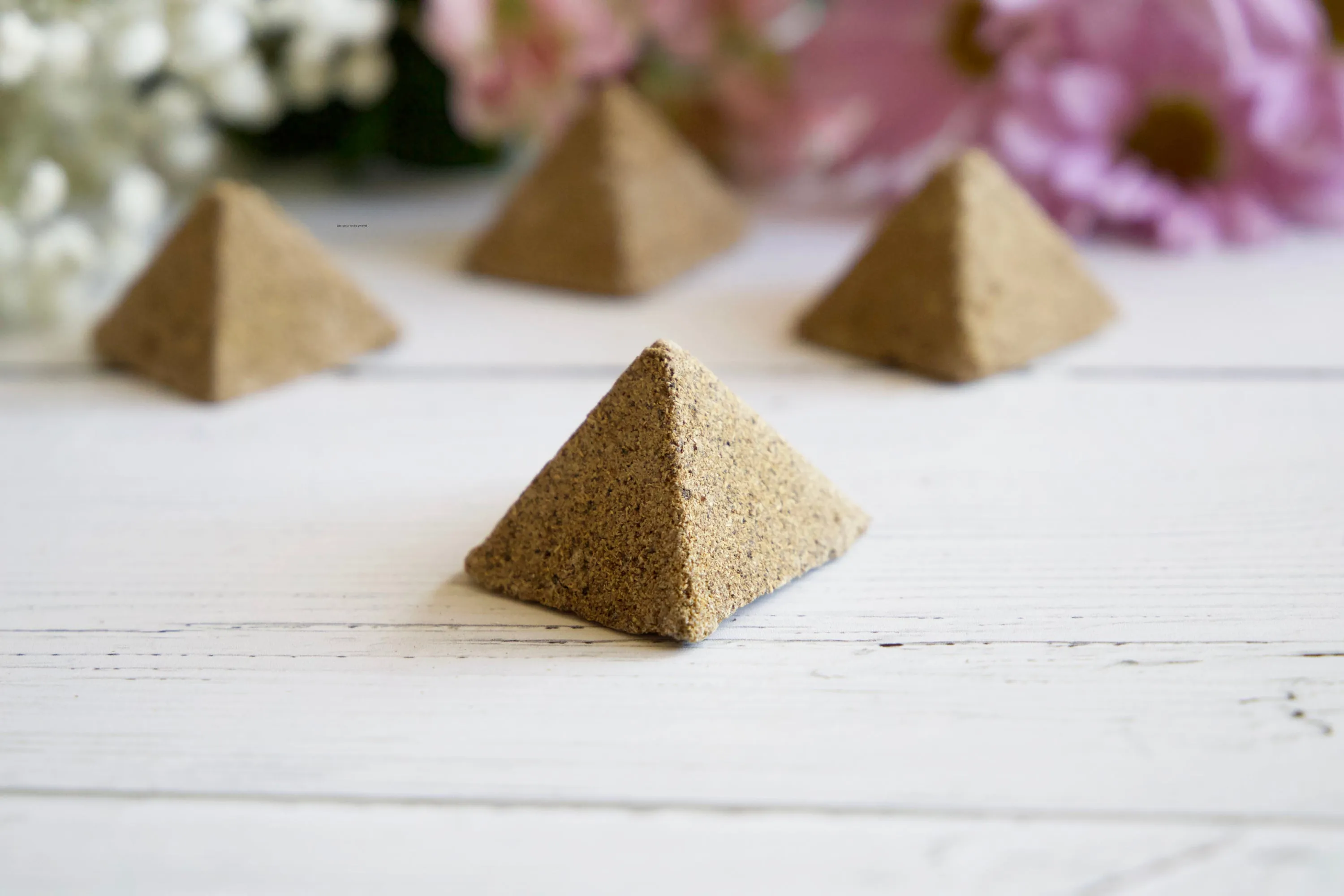 Palo Santo Vanilla incense pyramids