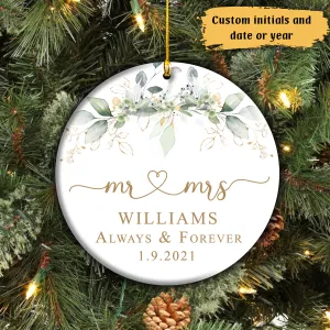 Personalized Mr & Mrs Circle Ornament Christmas Gift For Couples