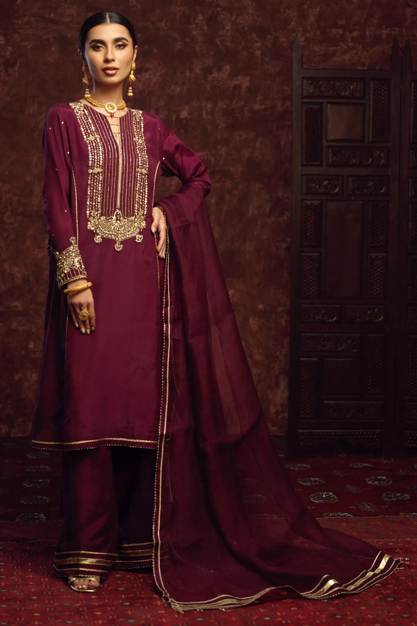Ranihaar (Three Piece)-Restocked