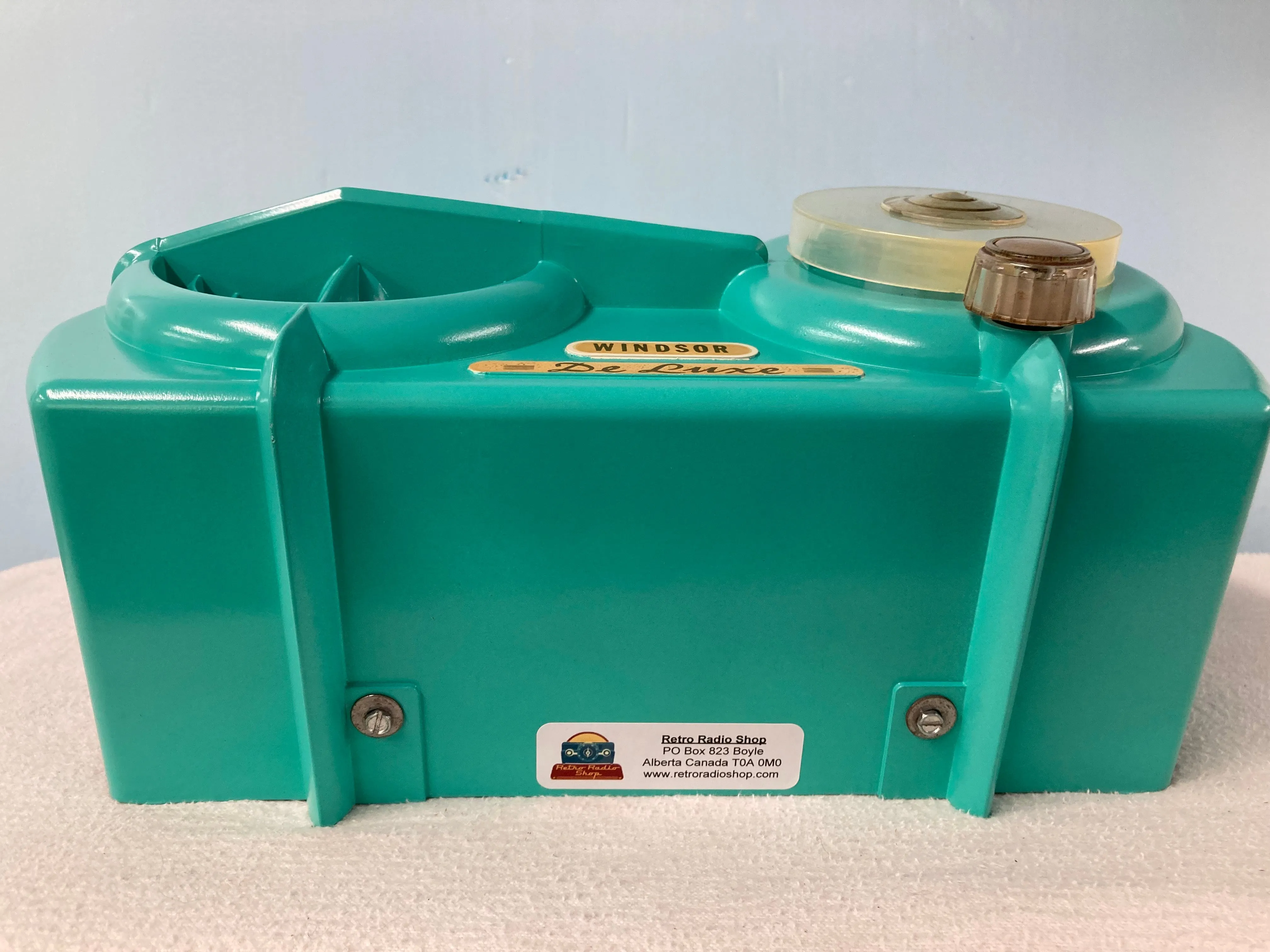 Rare Lifco l630 Tube Radio.