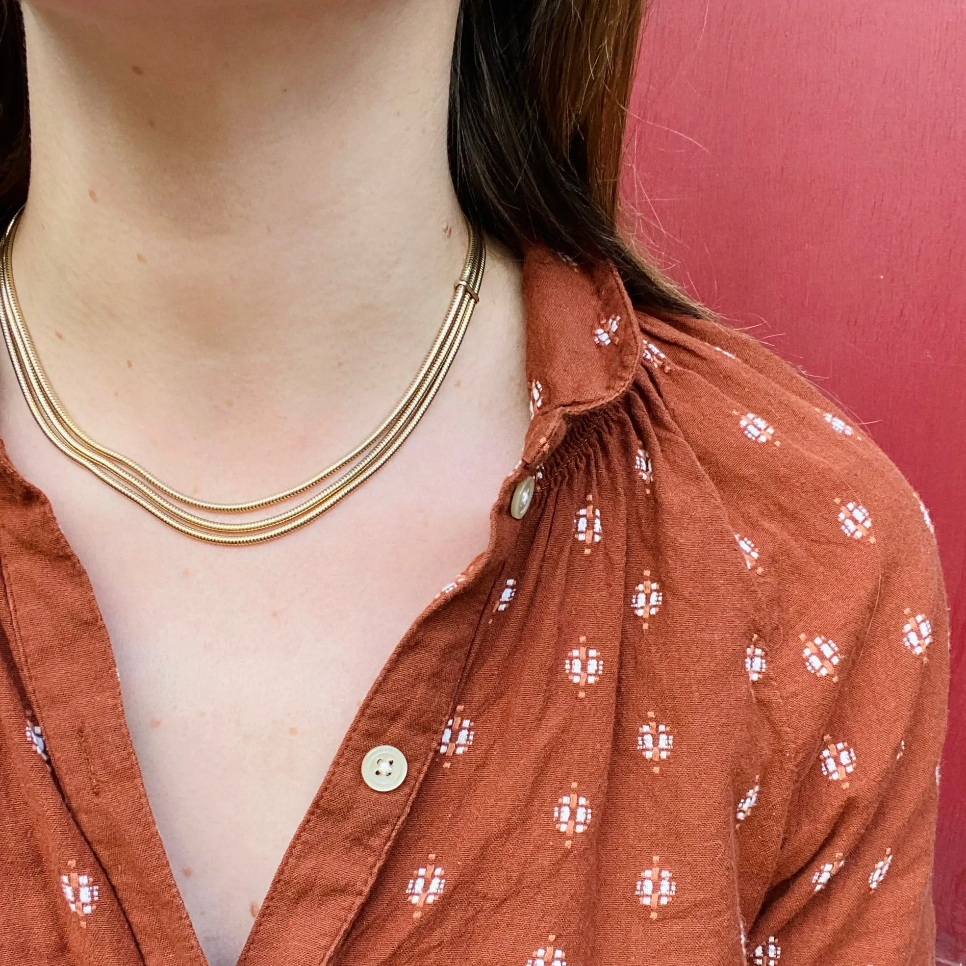 Sleek Retro Three Strand Gas Pipe Chain Necklace