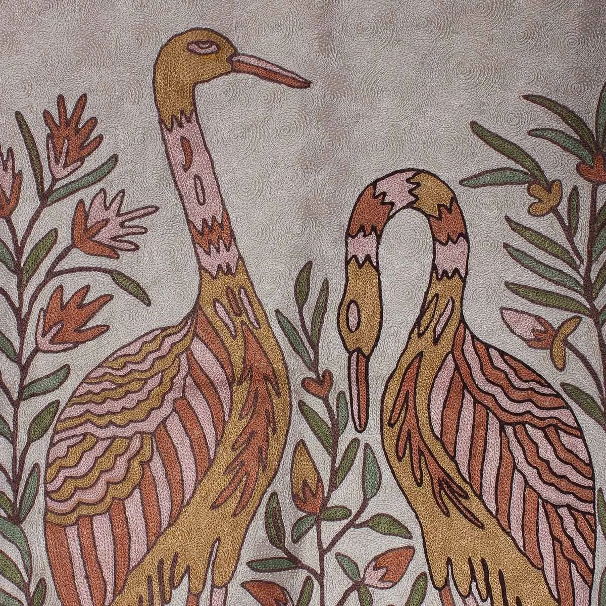SWAN DESIGN SILK RUG 2 X 2.5 FT