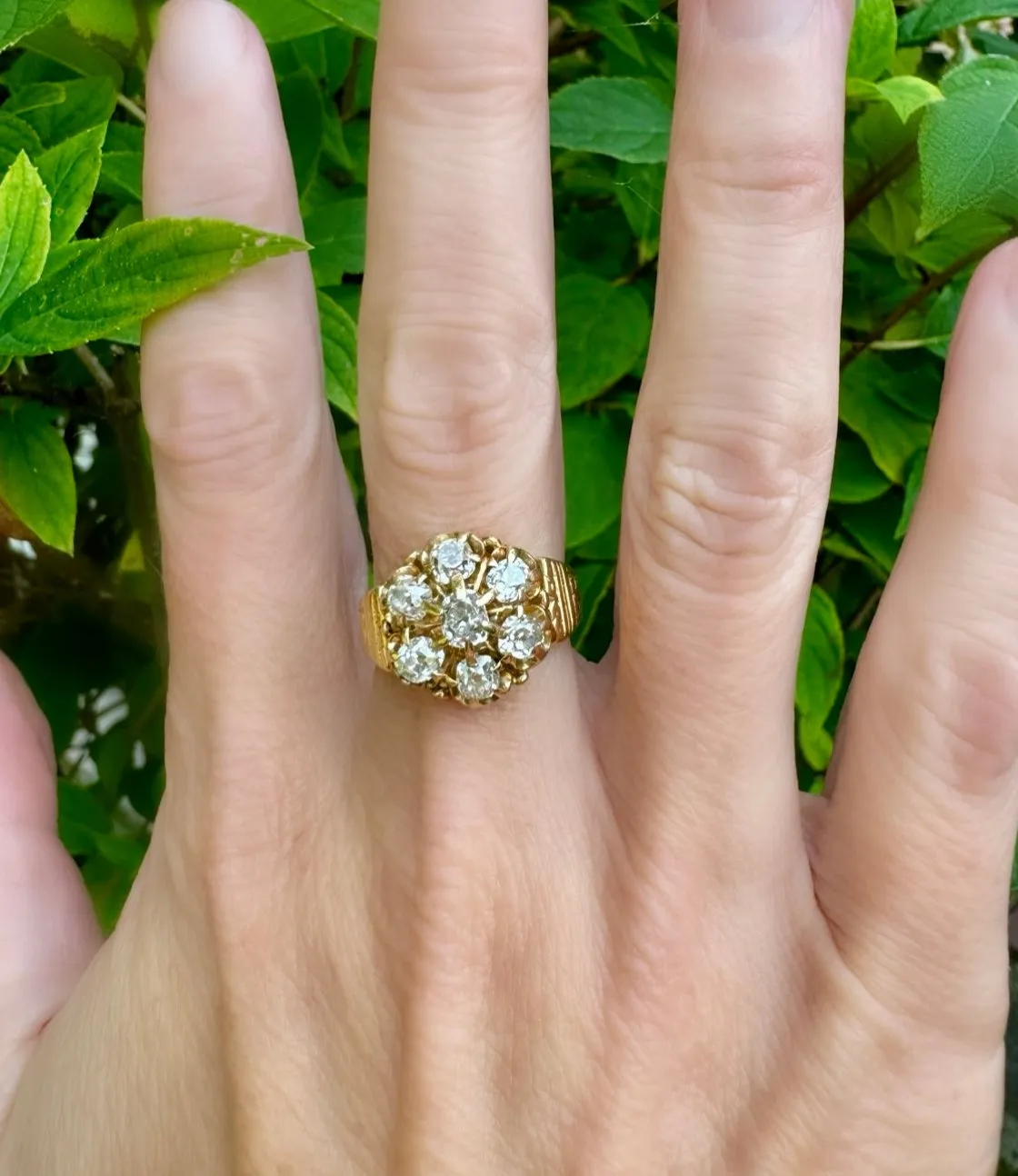 Victorian Natural Diamond and 14K Yellow Gold Seven Stone Vintage Ring