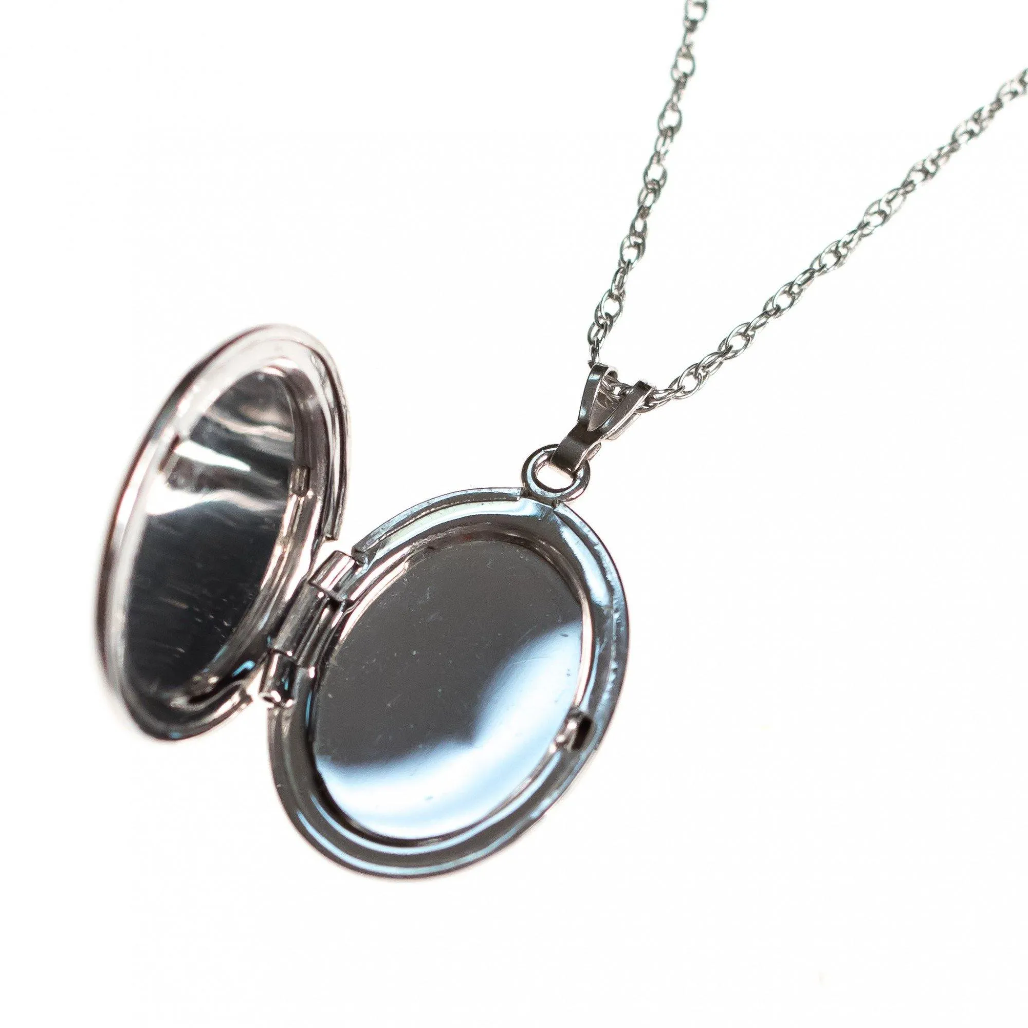 Vintage Art Nouveau Sterling Silver Embossed Locket