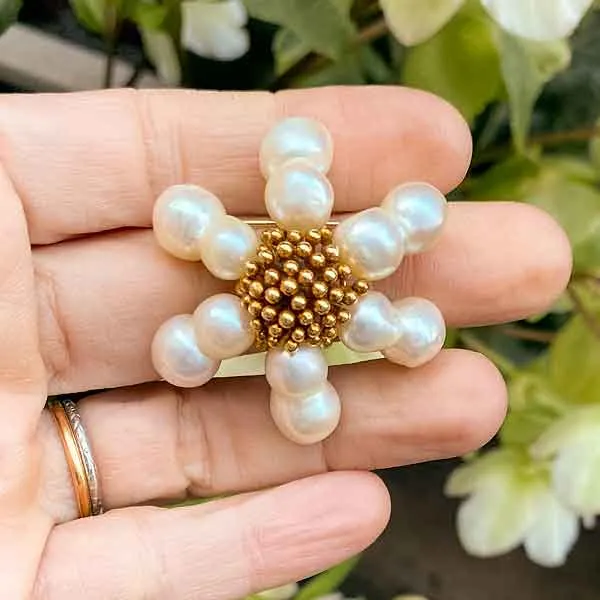 Vintage Pearl Flower Pin
