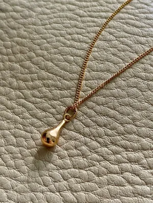 Vintage Swedish 18k gold droplet pendant necklace